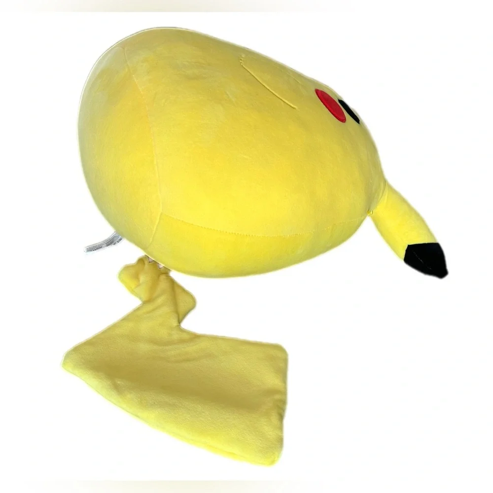 Pokémon 18‎ Inch Pikachu Plush